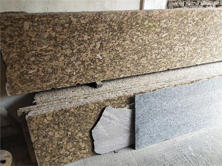 Granite Giallo Fiorito