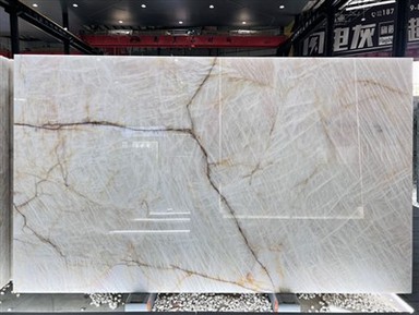 크리스탈로 핑크 규암